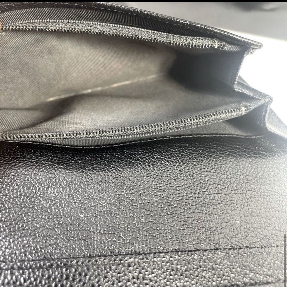 AUTHENTIC CHANEL BIFOLD DIAMOND STITCH WALLET GOLD - Picture 10 of 14